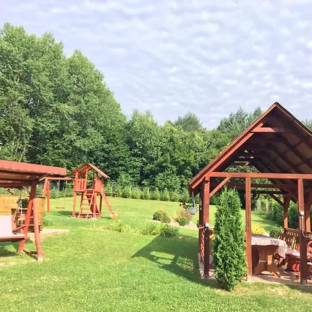 Vadrozsa Vendeghaz Kishuta